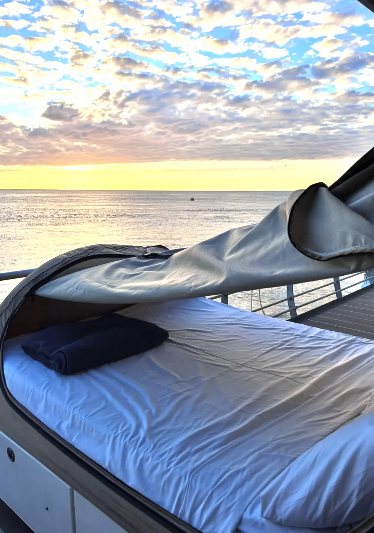 best reef sleep experiences Australia